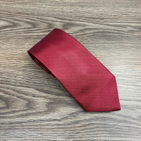 Nautica Red on Red Stripe Silk Tie - Picture 1 of 4